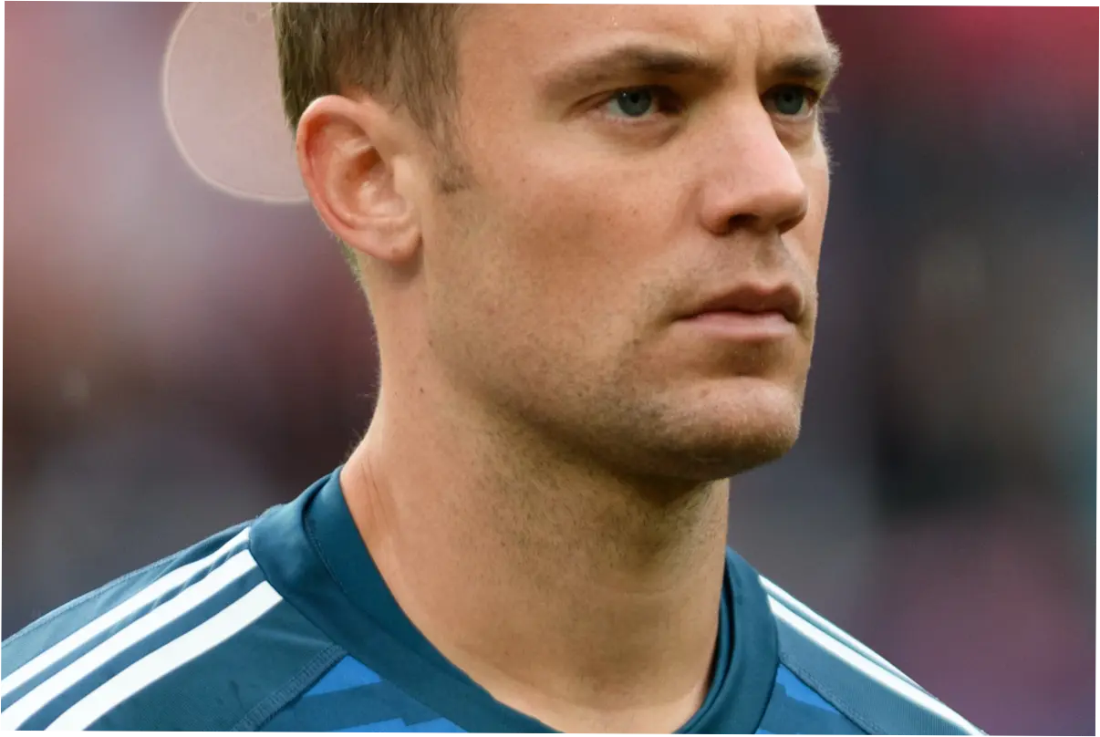 Manuel Neuer: Kiper Jerman yang Terus Membuktikan Kemampuannya
