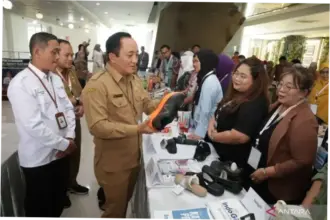 Surabaya Dorong Ekspor IKM Lewat Coaching Clinic Export Program