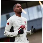 Alexander Isak Kembali Berlatih Bersama Liverpool Usai Cedera