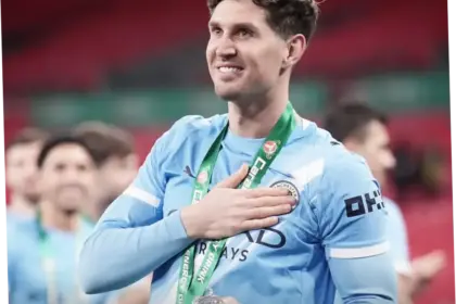 John Stones Tinggalkan Manchester City: Apa yang Terjadi dan Bagaimana Masa Depannya?