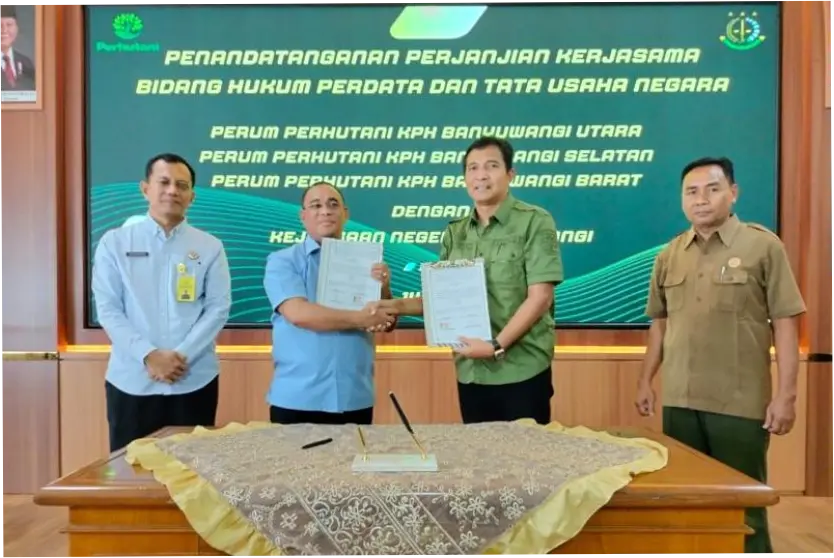 Kejari Banyuwangi dan KPH Banyuwangi Raya Sinergi Tangani Masalah Hukum Hutan