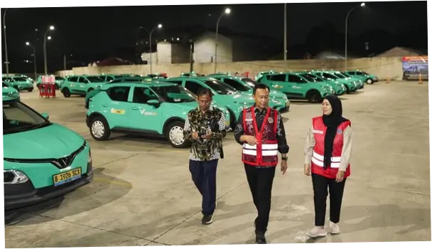 Kemenhub Sidak Pool Taksi Green SM di Bekasi Usai Insiden Kereta