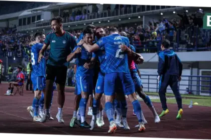 Persib Bandung: Antara Tantangan dan Kesuksesan di Musim Ini
