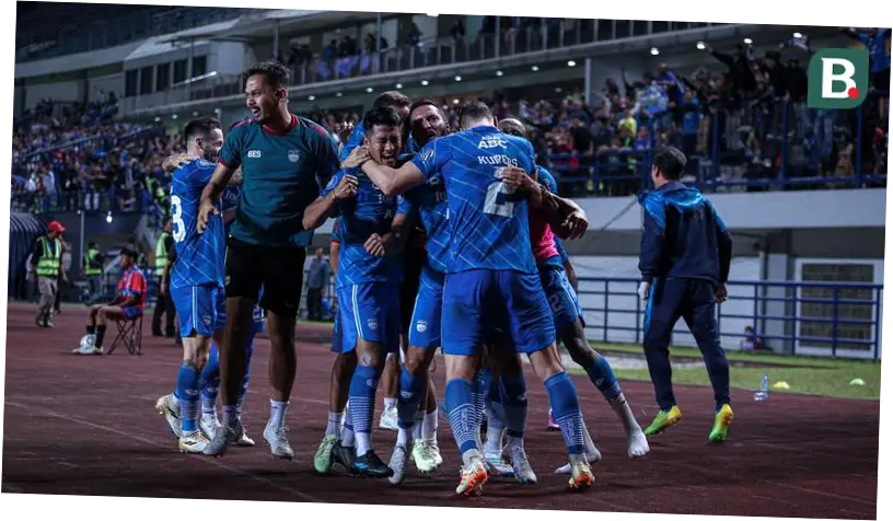 Persib Bandung: Antara Tantangan dan Kesuksesan di Musim Ini
