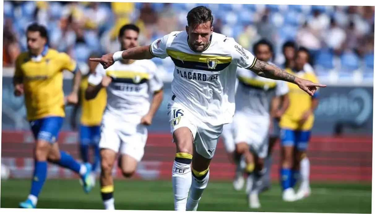 Pertarungan Sengit Estoril vs Famalicão di Primeira Liga Portugal