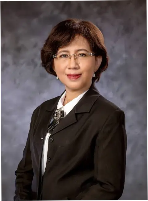 Prof. Ova Emilia: Rektor Perempuan Pertama UGM yang Menginspirasi