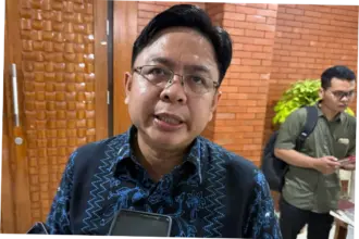 Regenerasi Partai Politik di Indonesia: Tantangan dan Solusi