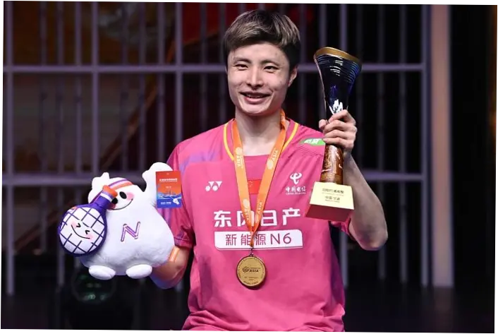 Shi Yuqi Kembali ke Puncak, Jonatan Christie Digeser: Skenario Terbaru Bulu Tangkis Dunia