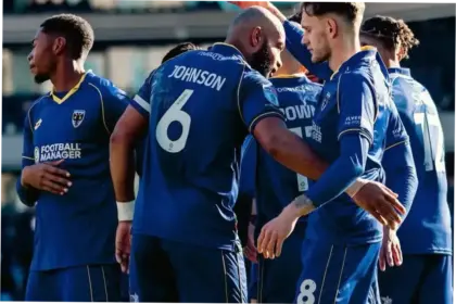 Stockport County Incar Promosi di Liga EFL League One