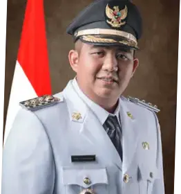 Bupati Bintan Roby Kurniawan: Profil dan Kontroversi