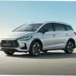 BYD M6 DM: Mobil Listrik Hybrid yang Membuat Gempar di Indonesia