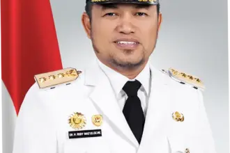 Gubernur Kaltim Rudy Mas'ud: Pemimpin yang Peduli dan Berdedikasi
