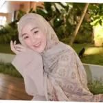 Larissa Chou: Antara Kehidupan Pribadi dan Fokus Mengurus Anak