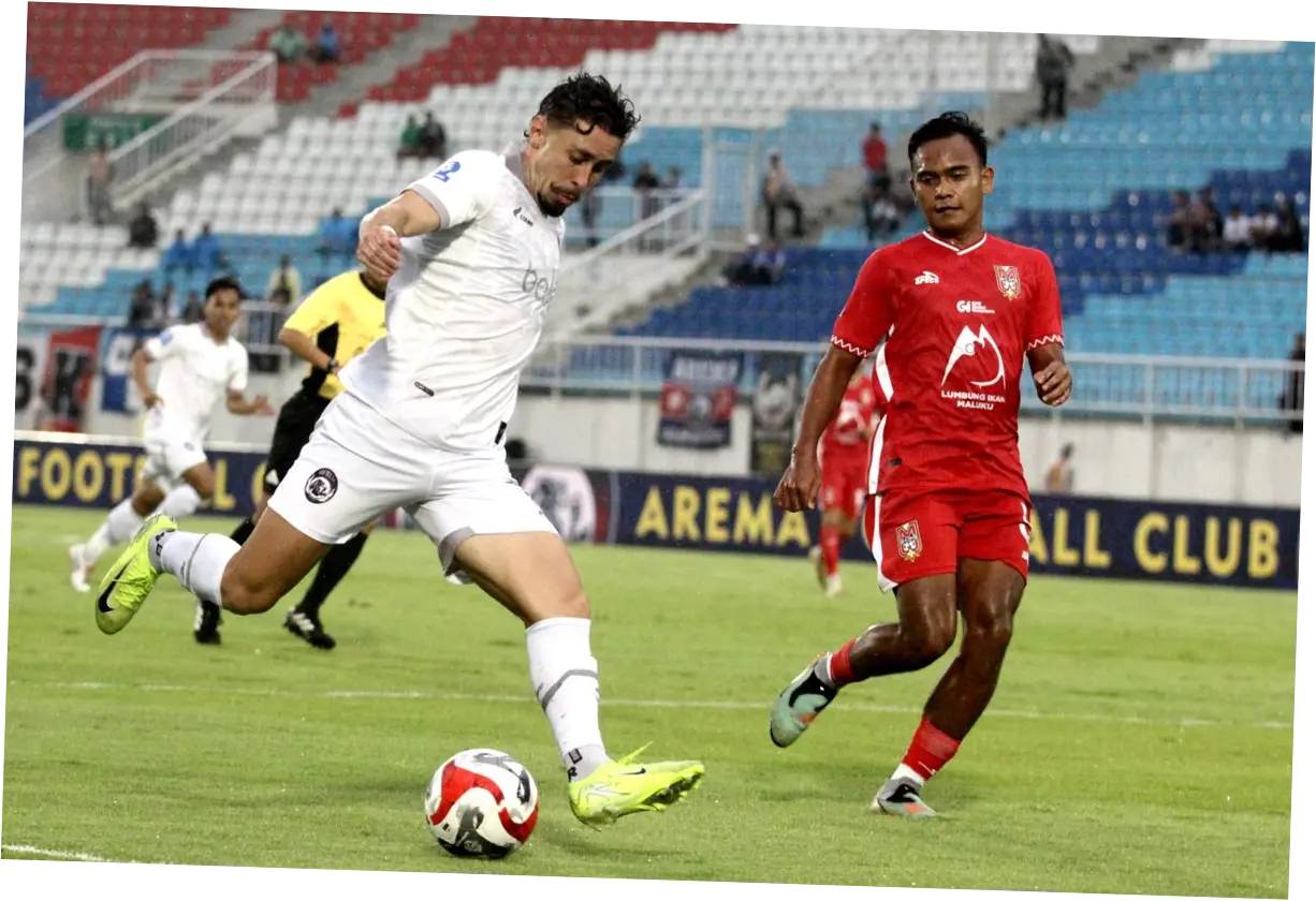 Pertandingan Sengit Arema FC vs Persebaya: Analisis dan Highlights