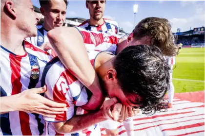 Willem II Melaju ke Semifinal Playoff Promosi Eredivisie: Kemenangan yang Penuh Emosi