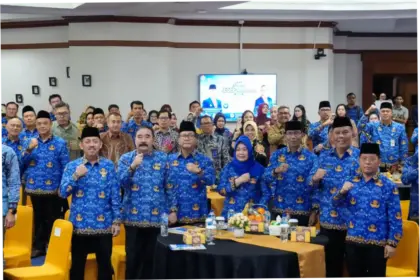 Aparatur Sipil Negara: Antara Harapan dan Tantangan