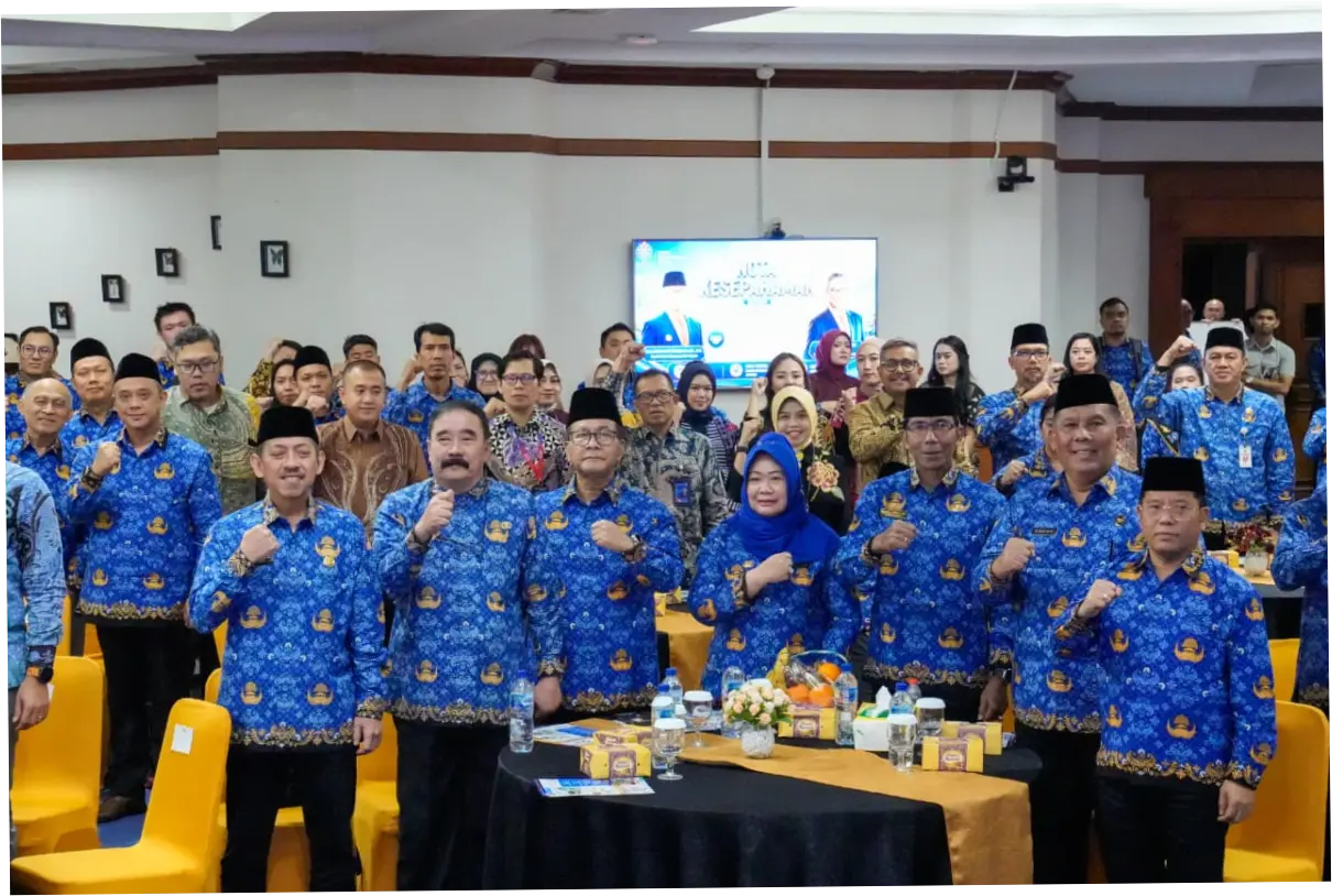 Aparatur Sipil Negara: Antara Harapan dan Tantangan